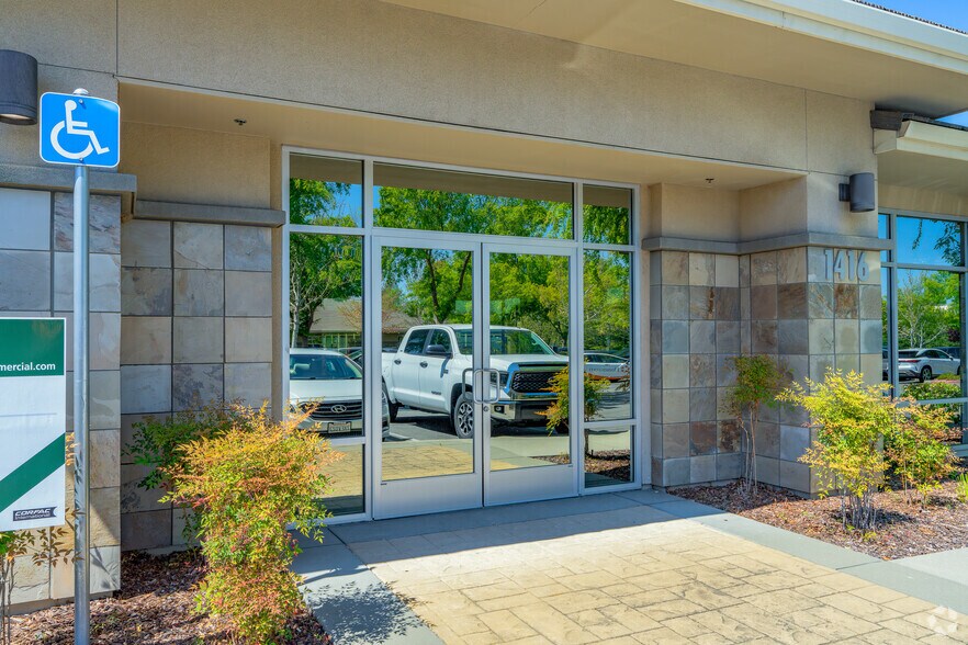 More Photos Of 1416 Blue Oaks Blvd, Roseville Office For Sale