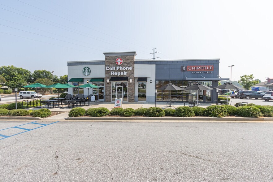 More Photos Of 3556 Clemson Blvd, Anderson Freestanding For Lease