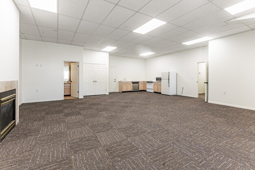 More Photos Of 4116 W 5800 N, Mountain Green Light Manufacturing For Lease
