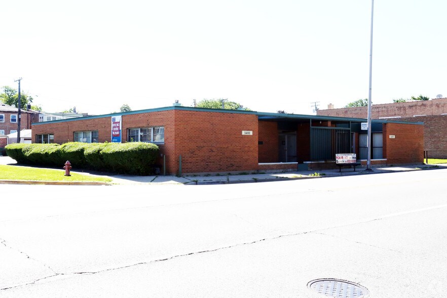 More Photos Of 1405 S Harlem Ave, Berwyn Office For Sale