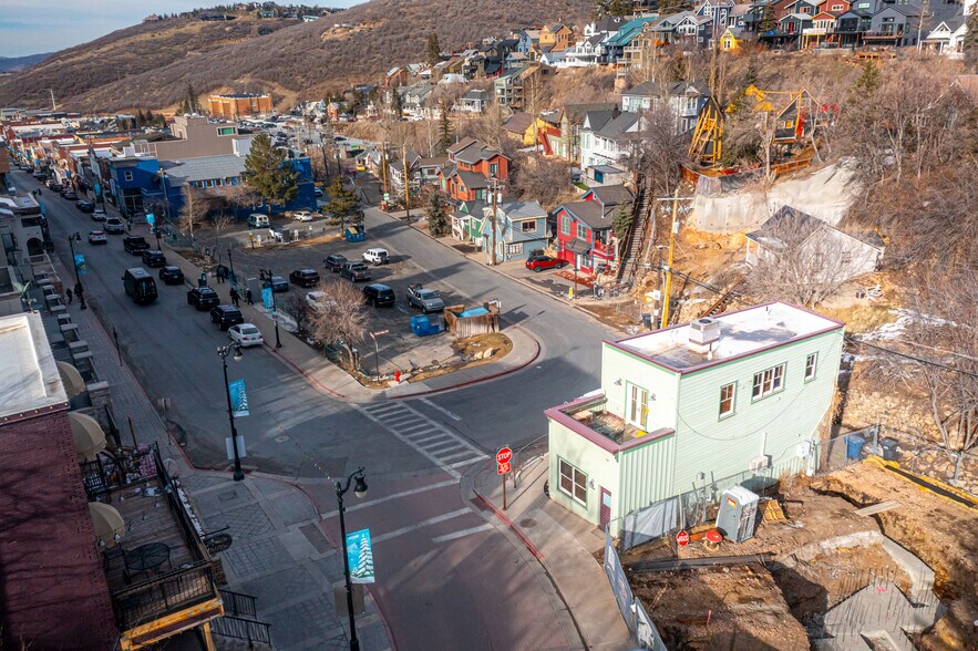 More Photos Of 186 Main St, Park City Freestanding For Sale