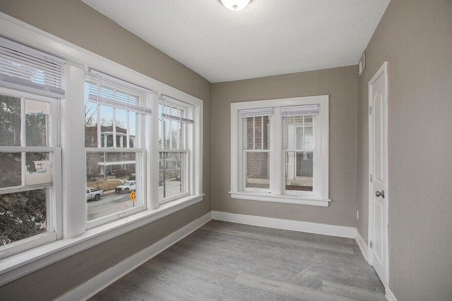 More Photos Of 3214-3220 Saint John Ave, Kansas City Apartments For Sale