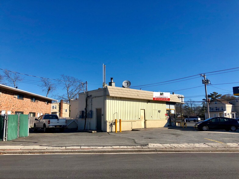 More Photos Of 490 Broadway, Amityville Service Station For Sale
