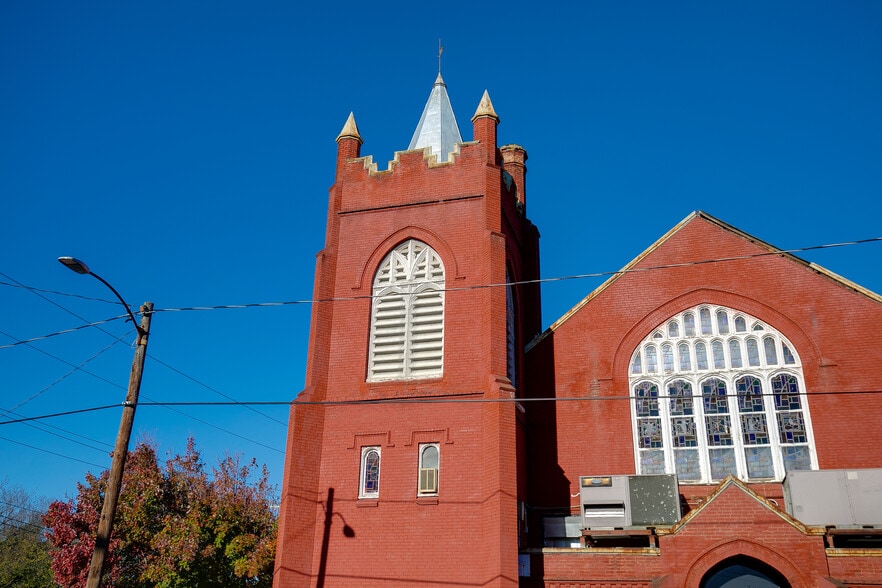 More Photos Of 2600 E Marshall St, Richmond Religious Facility For Sale