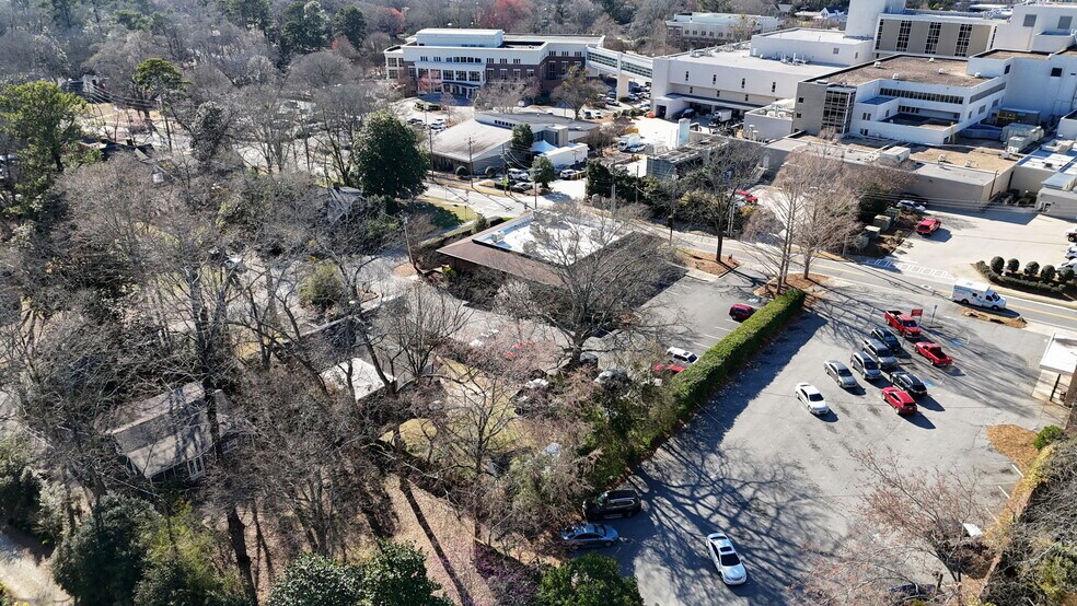 More Photos Of 195 King Ave, Athens Medical For Lease