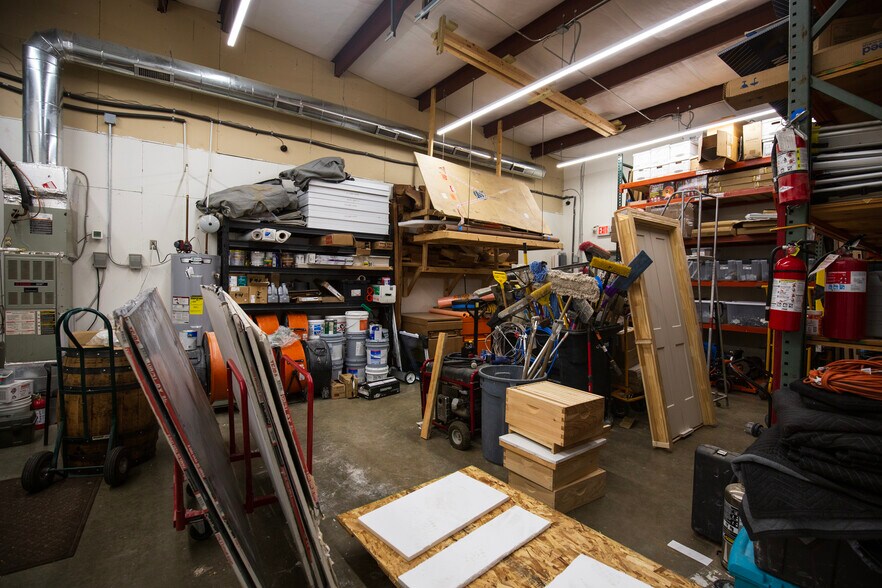 More Photos Of 1945 Patton Chapel Rd, Birmingham Office Residential For Sale