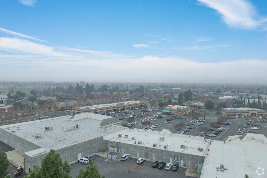 More Photos Of 1145 2nd St, Brentwood General Retail For Lease