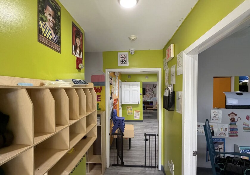 More Photos Of 2561 Jerome Rd, Atlanta Daycare Center For Sale