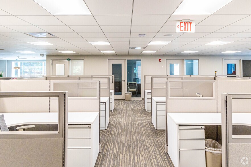 More Photos Of 511 South Ave E, Cranford Office For Sale