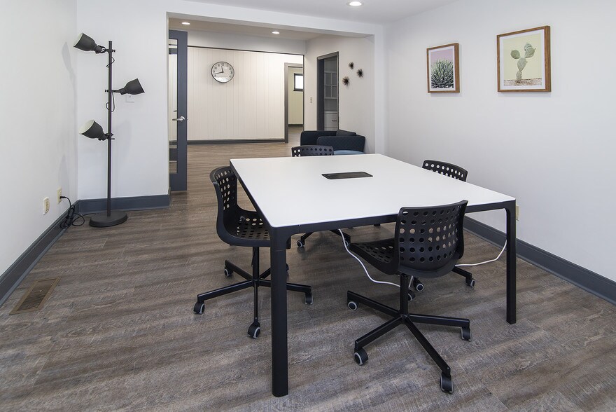 More Photos Of 318 S South St, Gastonia Office For Lease