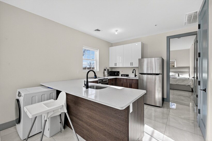 More Photos Of 82 Liberty St, Monticello Apartments For Sale