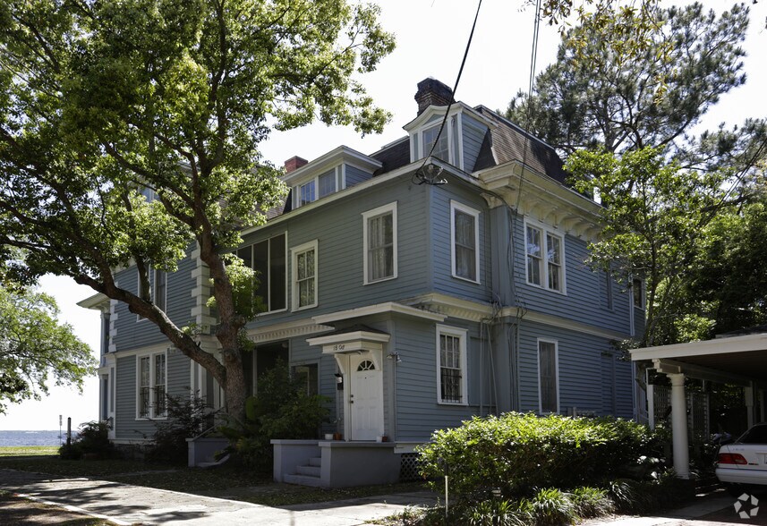 More Photos Of 2105 River Blvd, Jacksonville Apartments For Sale