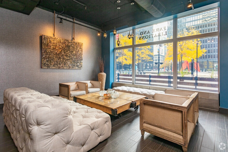 More Photos Of 140 S Dearborn St, Chicago Office For Lease