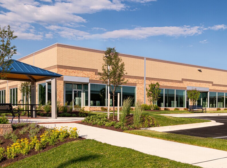 Primary Photo Of 8225 Florida 54, Trinity Unknown For Lease