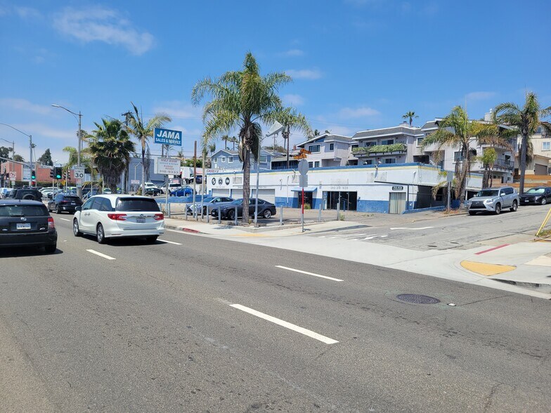 More Photos Of 700 Pacific Coast Hwy, Hermosa Beach Auto Repair For Lease