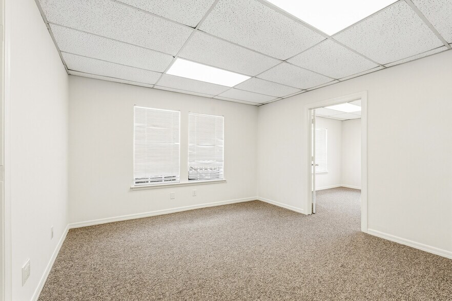 More Photos Of 1507 20th St, Vero Beach Medical For Lease