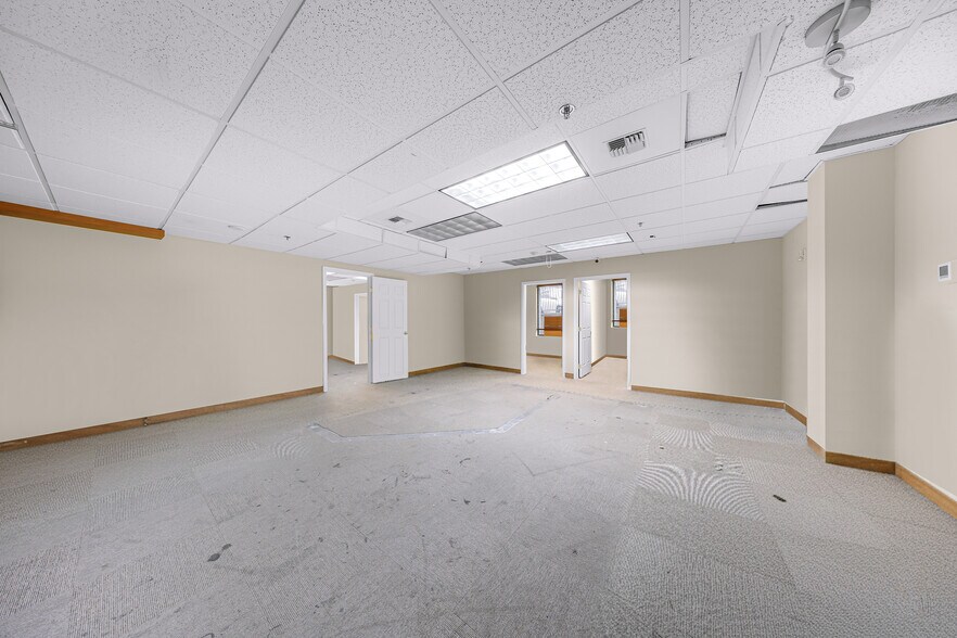 More Photos Of 1224 Harris St, Bellingham Apartments For Sale