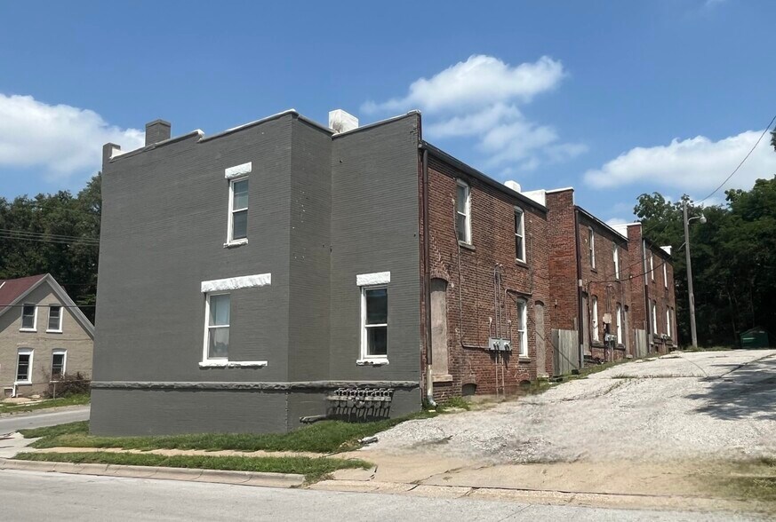 More Photos Of 1001 N 29th St, Omaha Apartments For Sale