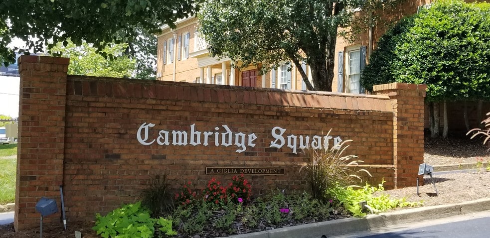 More Photos Of 1030 Cambridge Sq, Alpharetta Office For Lease