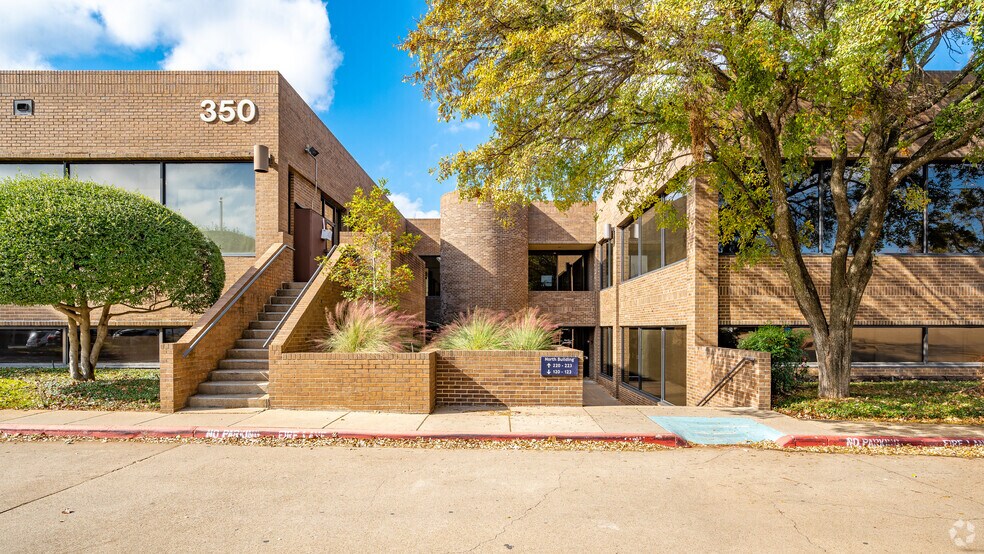 More Photos Of 350 Westpark Way, Euless Medical For Lease