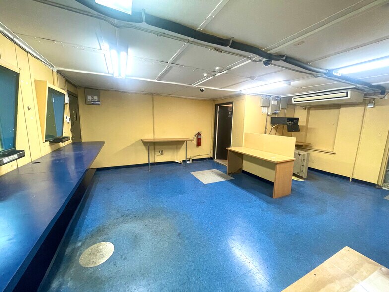 More Photos Of 359 Nostrand Ave, Brooklyn Office For Lease