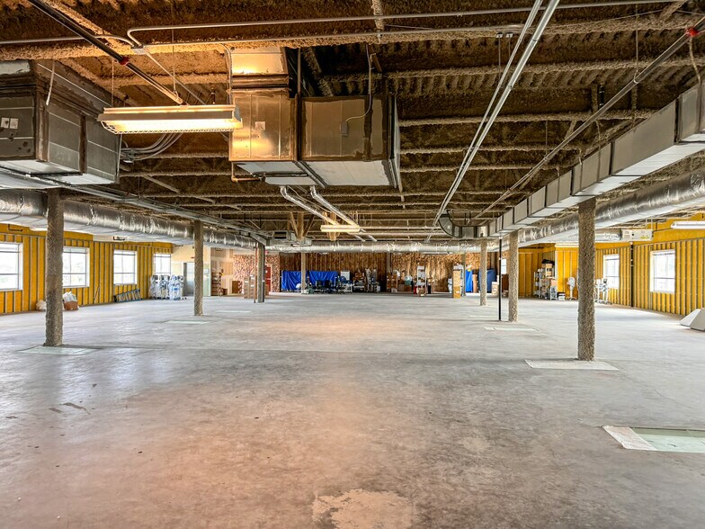 More Photos Of 13600 Horizon Blvd, Horizon City Hospital For Lease