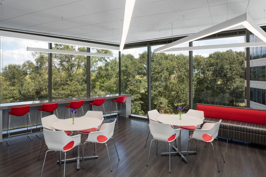 More Photos Of 12140 Wickchester Ln, Houston Office For Lease