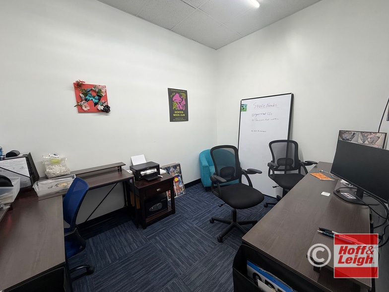 More Photos Of 4011-4035 S Broadway St, Englewood Unknown For Lease