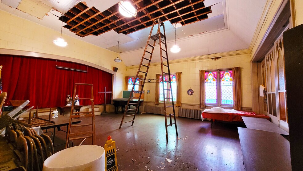 More Photos Of 221-225 Spring St, Paterson Specialty For Sale