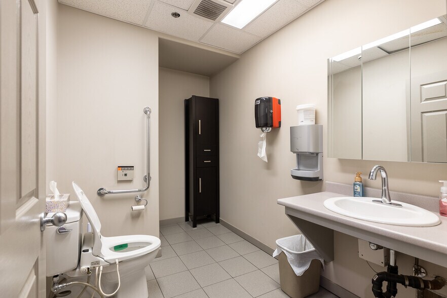 More Photos Of 42 Fawcett Rd, Coquitlam Warehouse For Lease