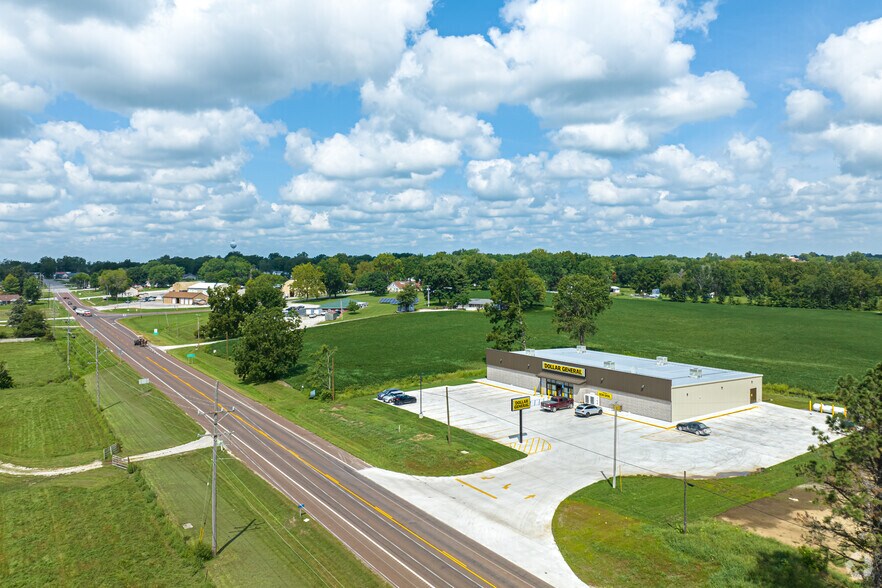 More Photos Of 28944 Highway 24, Keytesville Convenience Store For Sale