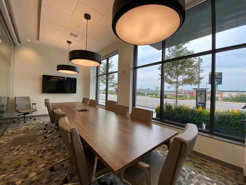 More Photos Of 409 Elm, Manchester Coworking Space