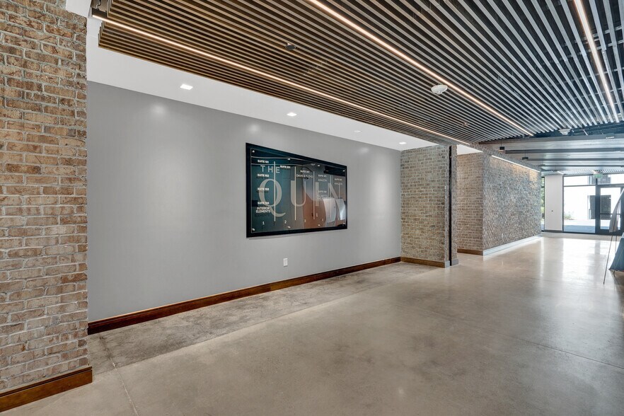 More Photos Of 1940 Algonquin Rd, Charleston Office For Lease