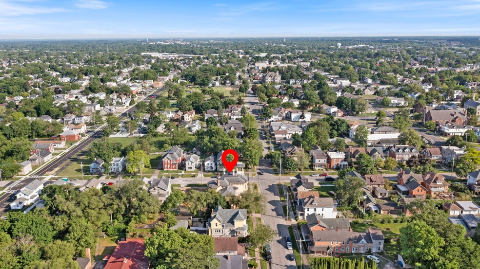 More Photos Of 403 E Adams St, Sandusky Hospitality For Sale