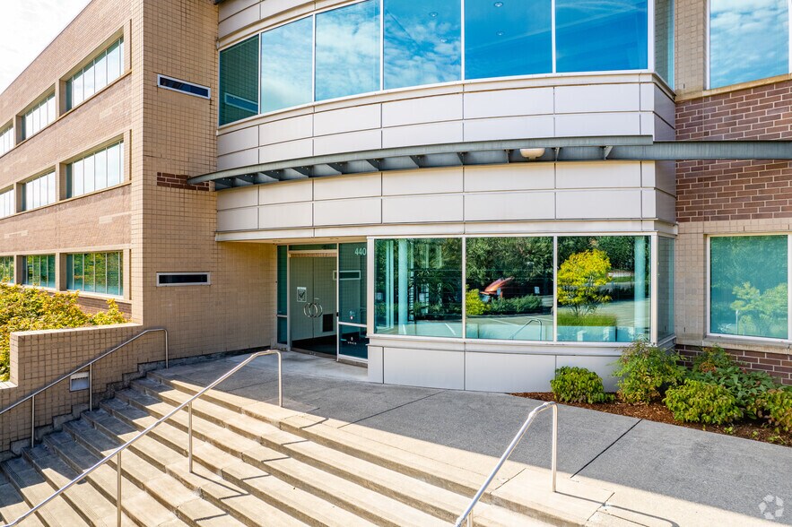 More Photos Of 4400 NE 77th Ave, Vancouver Office For Lease