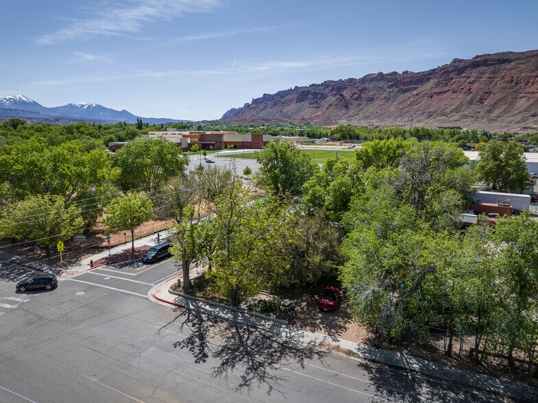 More Photos Of 86 E 300 S, Moab Flex For Sale