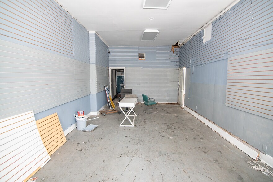 More Photos Of 3301-3317 Garrison Blvd, Baltimore Storefront For Sale