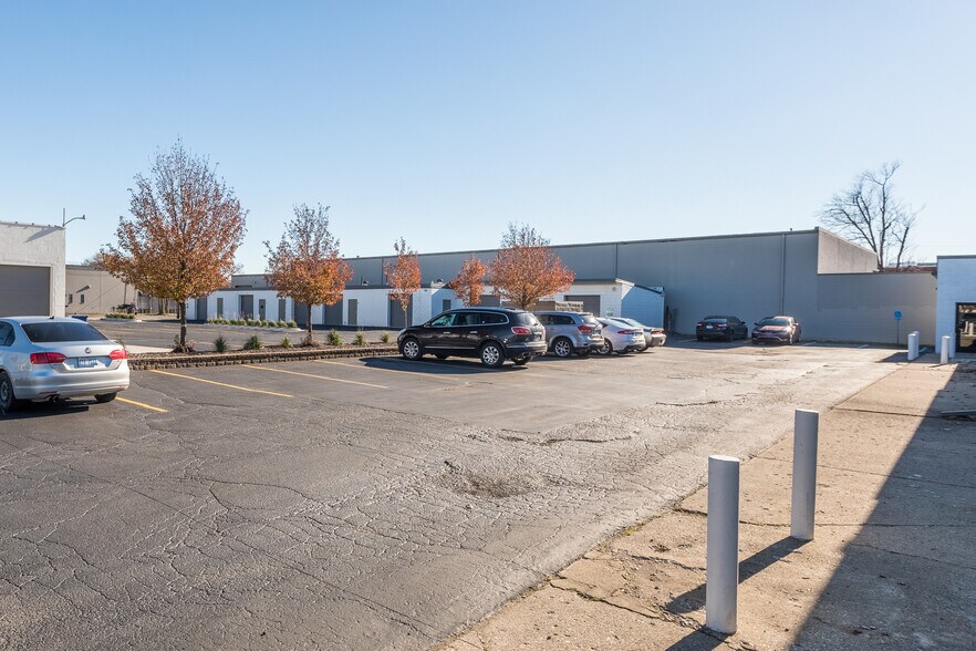 More Photos Of 1320 N Campbell Rd, Royal Oak Office Residential For Lease