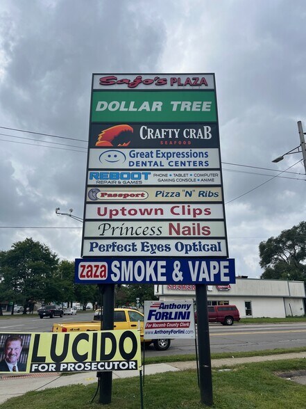 More Photos Of 25001 Gratiot Ave, Eastpointe Storefront For Lease