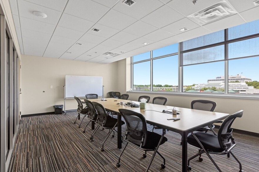 More Photos Of 605 Chestnut St, Chattanooga Loft Creative Space For Lease