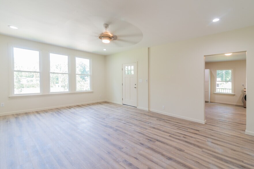 More Photos Of 506 E Marion St, Shelby Apartments For Sale