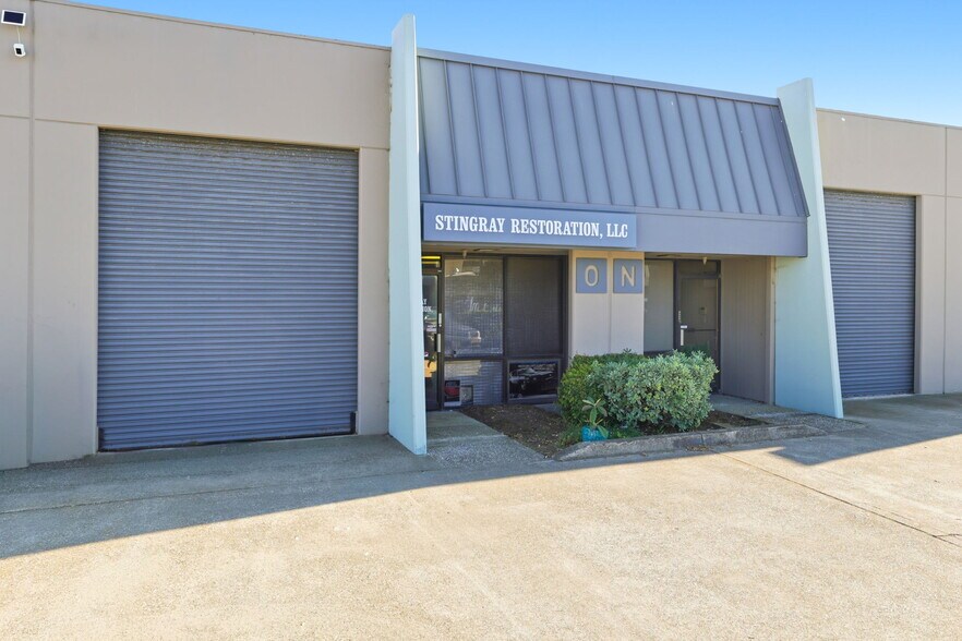 Primary Photo Of 580 Crespi Dr, Pacifica Warehouse For Sale