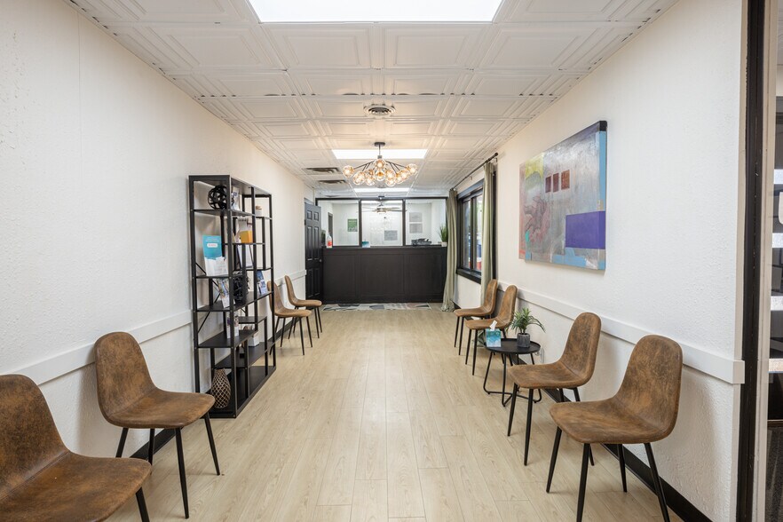 More Photos Of 1001 NW 15th Ave, Ardmore Medical For Sale