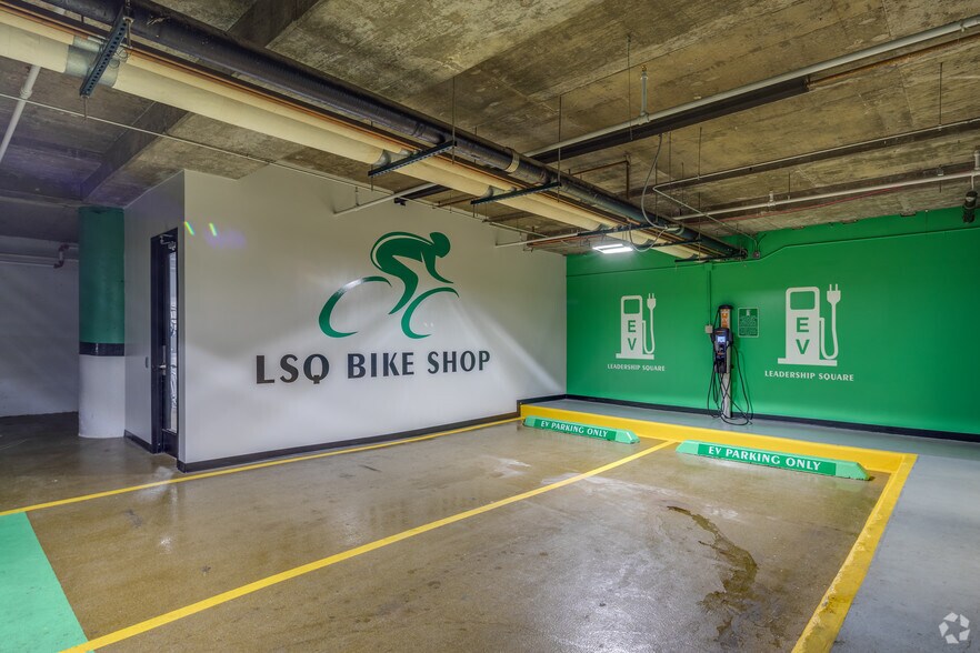 More Photos Of 211 N Robinson Ave, Oklahoma City Office For Lease