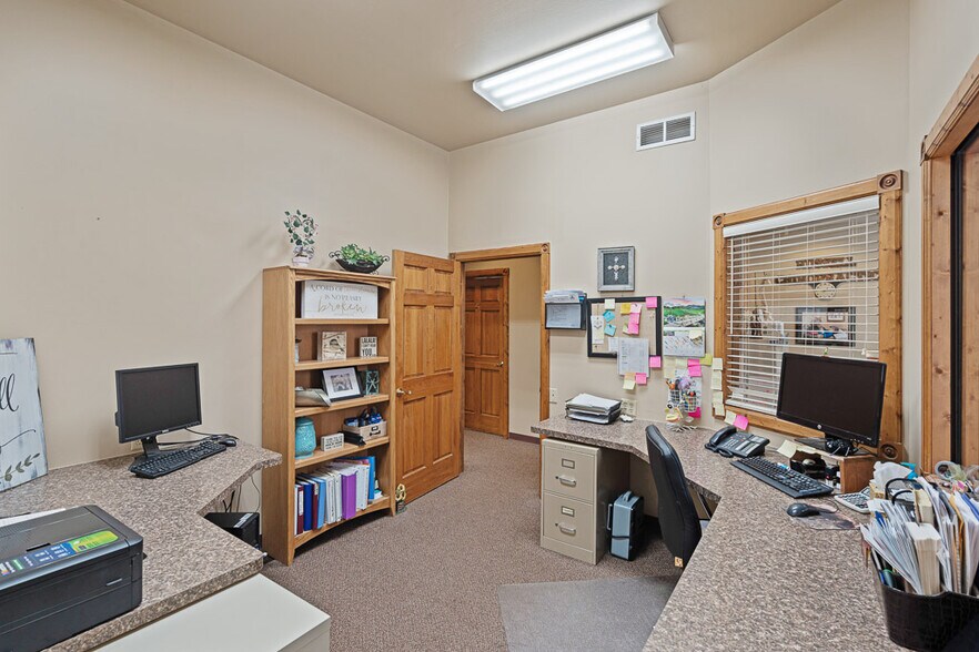 More Photos Of 15195 Allen Rd, Southgate Rehabilitation Center For Sale