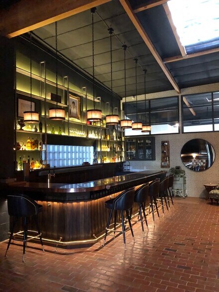 More Photos Of 3117 W Temple St, Los Angeles Loft Creative Space For Lease