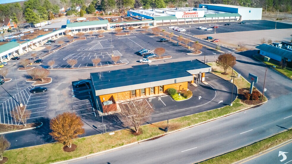 More Photos Of 1963 S Crater Rd, Petersburg Bank For Sale