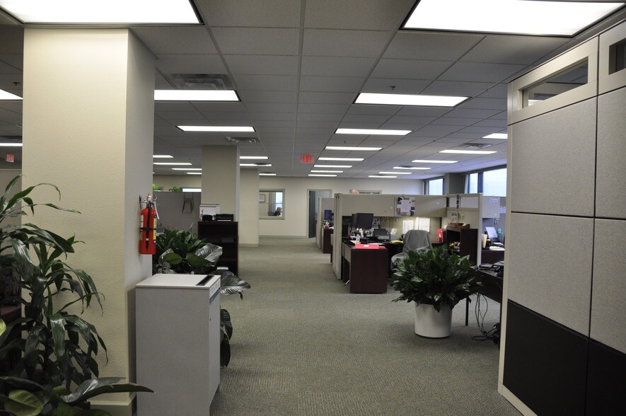 More Photos Of 115 S Missouri Ave, Lakeland Office For Sale