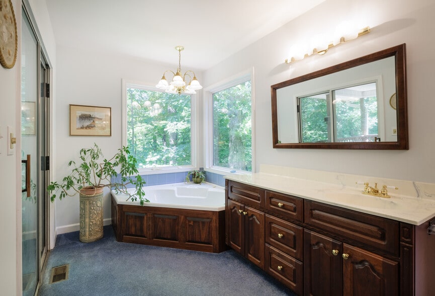 More Photos Of 129 Hiawatha Trl, Pickens Hotel For Sale