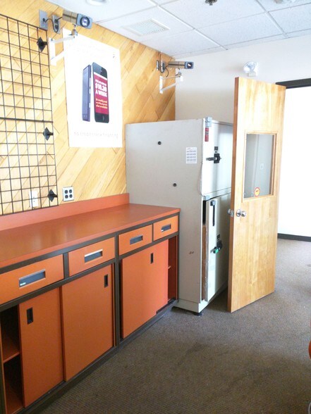 More Photos Of 1000 Cambridge St, Cambridge Medical For Lease